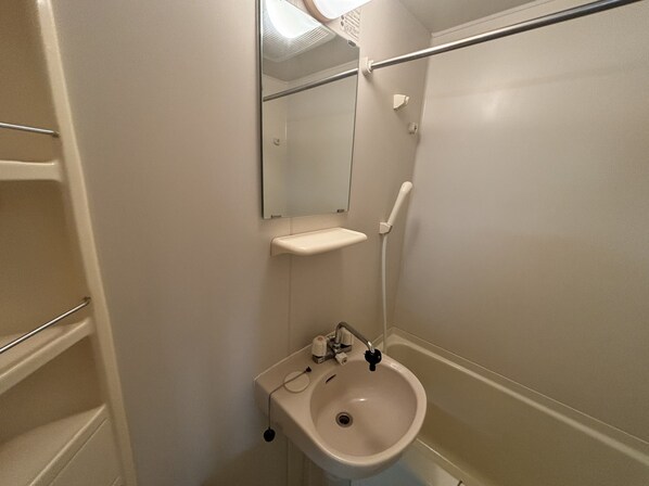 ニューキャッスル中野新橋の物件内観写真